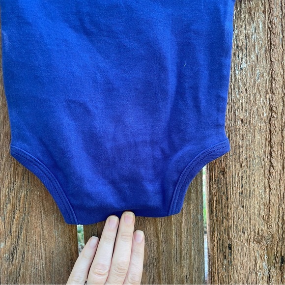 MLB Chicago Cubs Blue Red Baby Onesie Size 0-3 Months - Picture 6 of 6